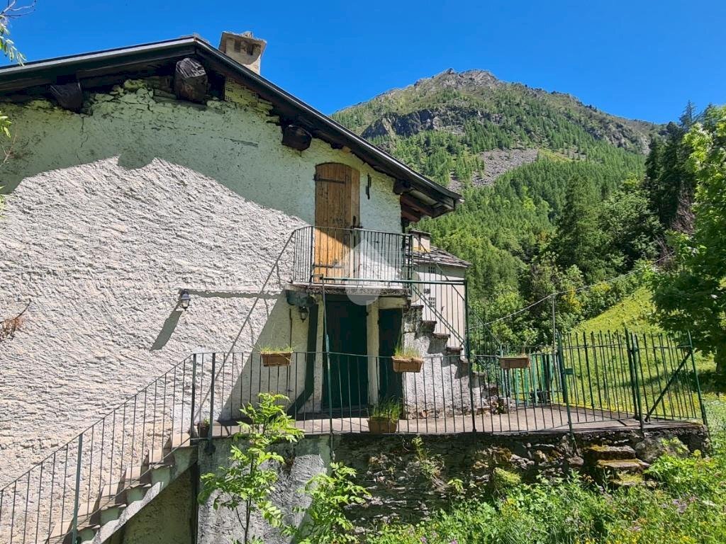 Bilocale Fraz. Cornetti, Balme - foto 1