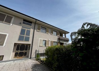 Four-room apartment Via Vecchia di Cuneo, 93, Beinette - photo 2
