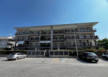 Trilocale Via Nino Berrini, 6, Cuneo (zona Cuneo Nuova) - foto 1