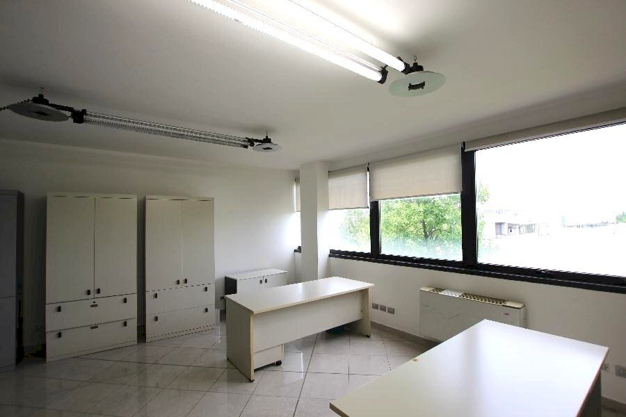 Office Calderara di Reno - photo 3