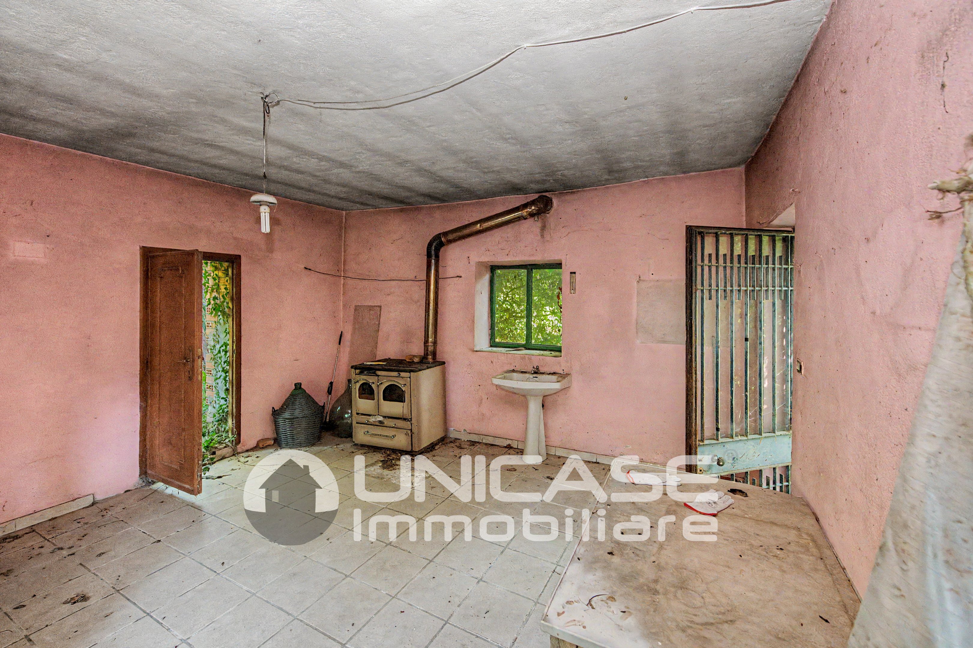 Casa indipendente strada Comba, 12, Bricherasio - foto 2