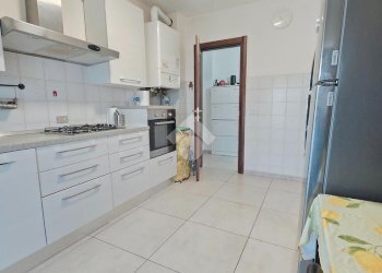 Three-room apartment Via pio la torre, Medesano - photo 11