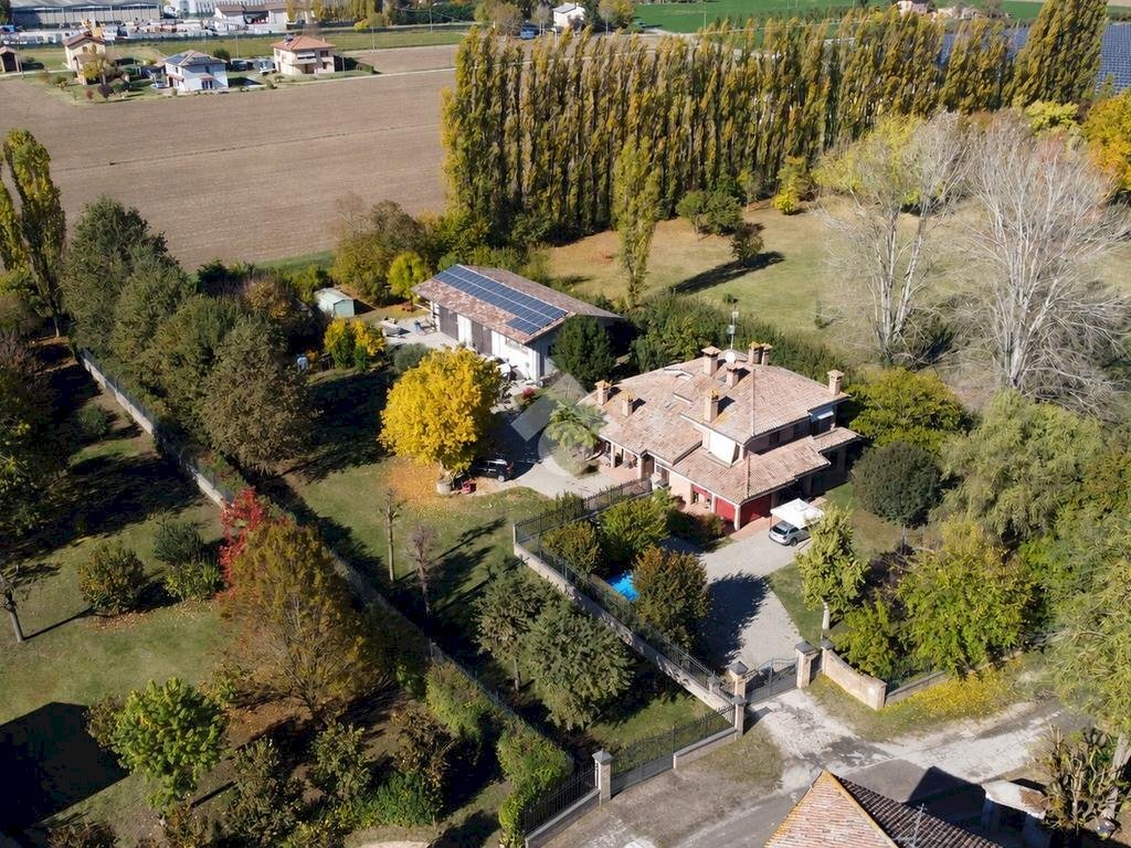 Casa semi indipendente via Primaria, Castello d'Argile - foto 2