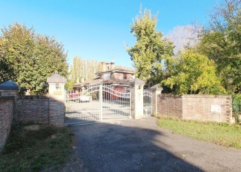 Portion of a house via Primaria, Castello d'Argile - photo 7