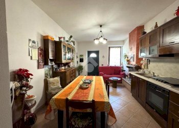 Semi-detached house Via Madonnina, Cerano - photo 2