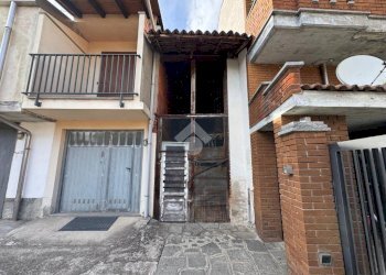 Semi-detached house Via Madonnina, Cerano - photo 34