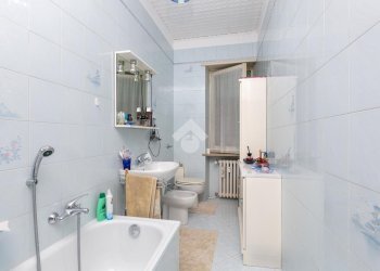 Bilocale Via Bollengo, Torino (zona Rebaudengo) - foto 17