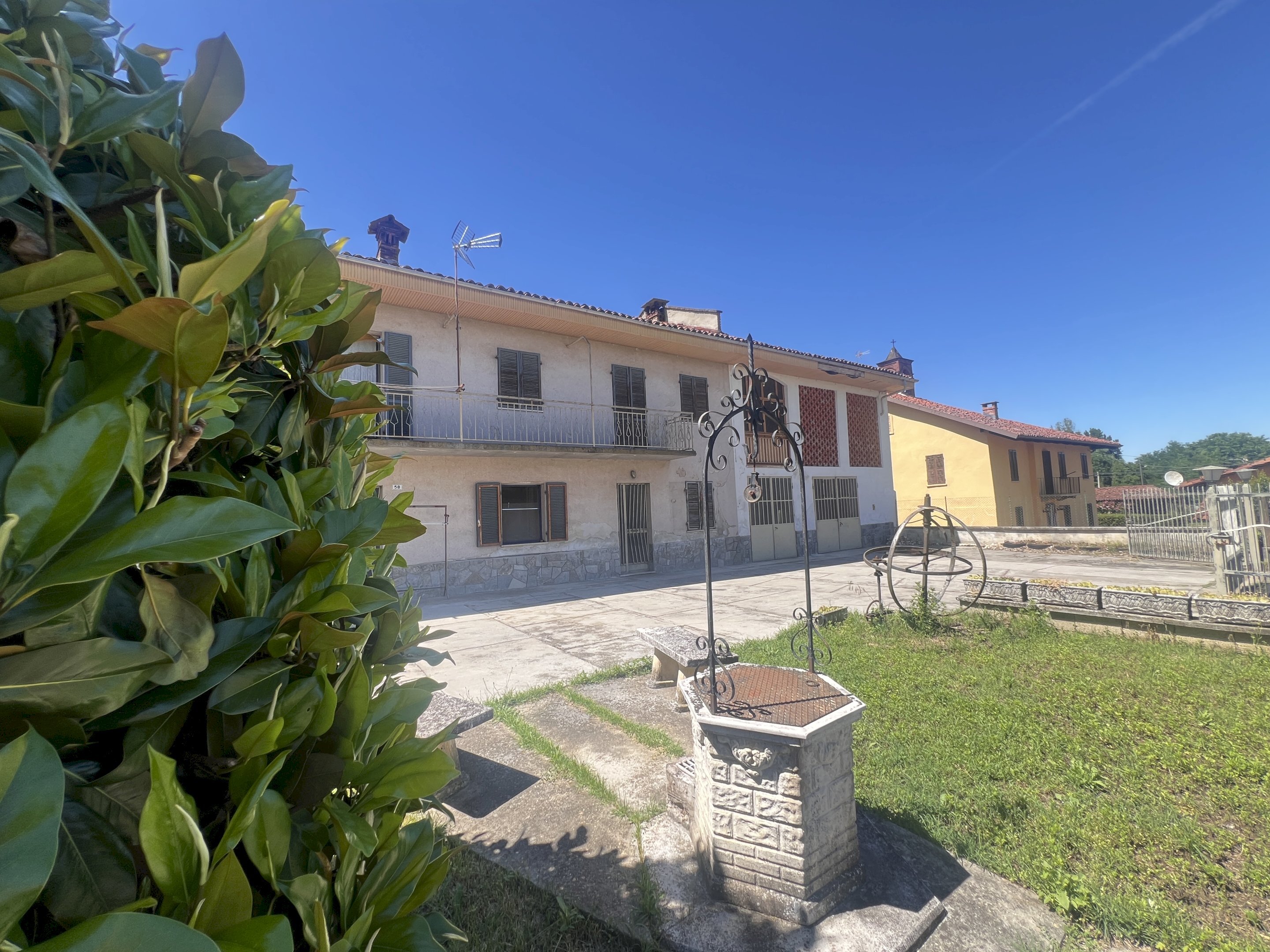 Casa indipendente strada Stazione San Damiano, Tigliole - foto 1