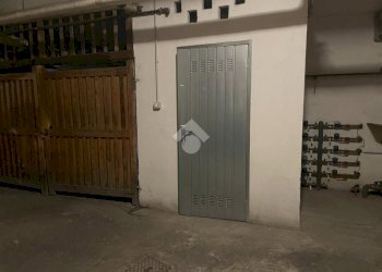 Trilocale Via G.B.Borghesi, Parma (zona Centro Storico) - foto 23