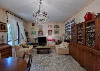 Three-room apartment Piazza S. Giovanni Battista alla Creta, Milano (neighborhood Inganni) - photo 6