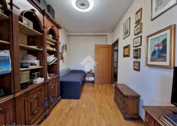 Three-room apartment Piazza S. Giovanni Battista alla Creta, Milano (neighborhood Inganni) - photo 29