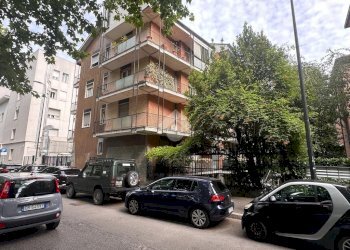 One-room apartment Via monreale, Milano (neighborhood San Siro) - photo 22