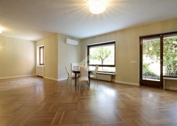 Apartment Str. Vicinale del Nobile, Torino (neighborhood Borgo Po) - photo 1