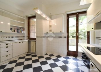 Apartment Str. Vicinale del Nobile, Torino (neighborhood Borgo Po) - photo 8