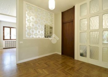 Apartment Str. Vicinale del Nobile, Torino (neighborhood Borgo Po) - photo 10