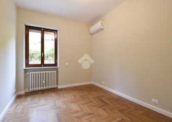 Apartment Str. Vicinale del Nobile, Torino (neighborhood Borgo Po) - photo 15