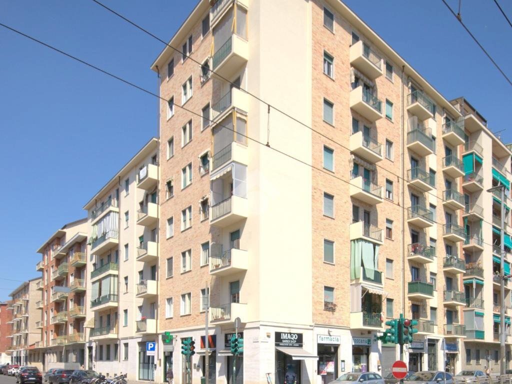 Two-room apartment Via viterbo, Torino (neighborhood Madonna Campagna) - photo 1