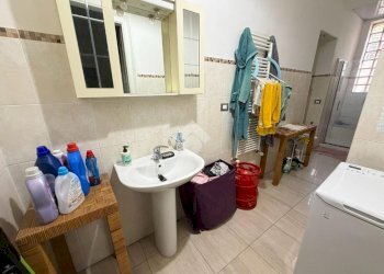One-room apartment Via Santa Giulia, Torino (neighborhood Vanchiglia) - photo 9