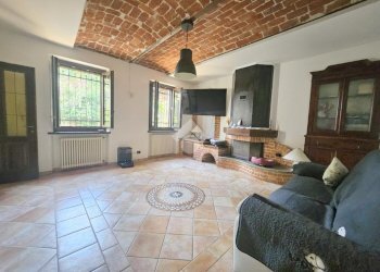 Semi-detached house Frazione Castiglione, Asti - photo 1