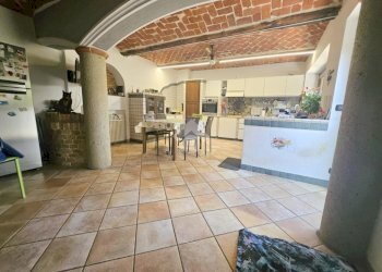 Semi-detached house Frazione Castiglione, Asti - photo 6