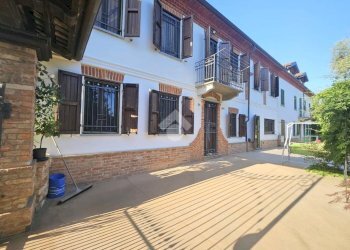 Semi-detached house Frazione Castiglione, Asti - photo 23