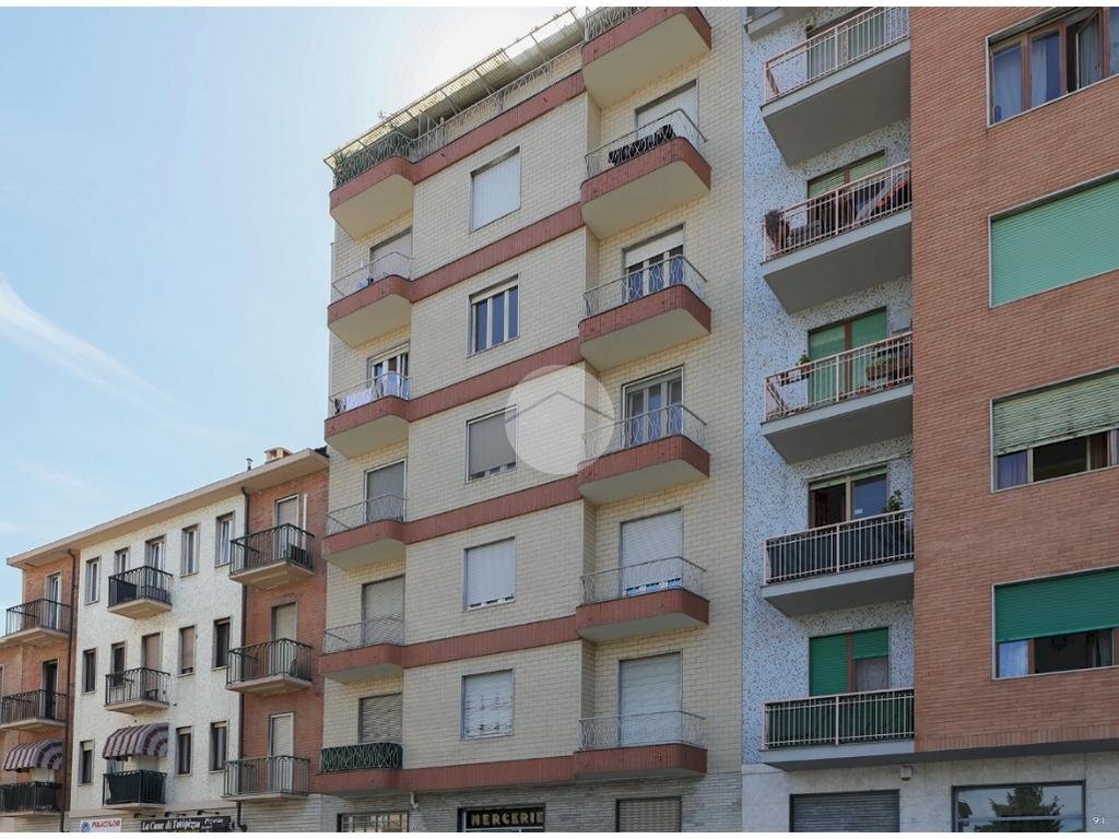 Three-room apartment Via Borsi, Torino (neighborhood Lucento) - photo 2