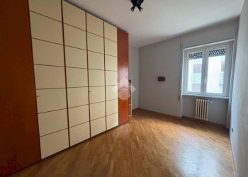 Four-room apartment Via cairoli, Legnano - photo 19