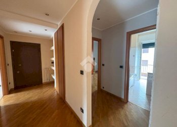 Four-room apartment Via cairoli, Legnano - photo 20