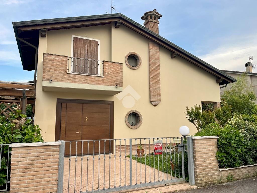 Independent house Via della Pieve, Ravenna (neighborhood Longana) - photo 1