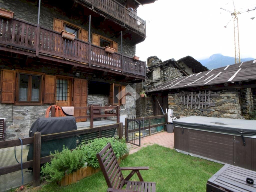 Casa semi indipendente Saint, Saint-Vincent - foto 1