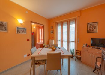 Four-room apartment Via Roma, Caraglio - photo 5