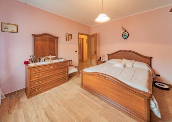 Four-room apartment Via Roma, Caraglio - photo 18
