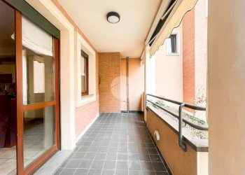 Two-room apartment Via Alemanni, Cusano Milanino - photo 12
