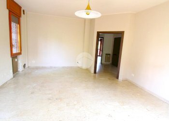 Four-room apartment Via Mazenta, Magenta - photo 4