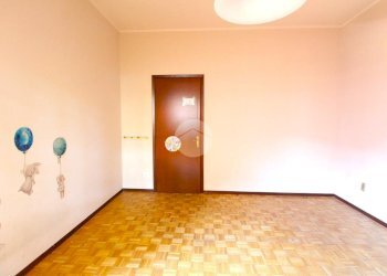 Four-room apartment Via Mazenta, Magenta - photo 16