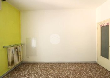 Three-room apartment Vicolo Sant'Ambrogio, Magenta - photo 14