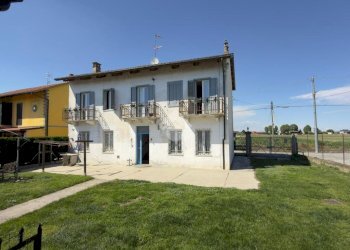 Casa indipendente Strada Landoglio, Crescentino - foto 4