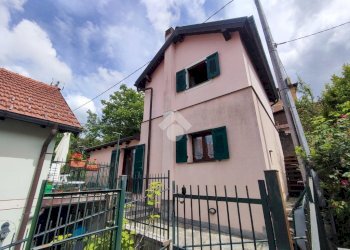 Casa indipendente Località Carpi Inferiore, Montoggio - foto 3