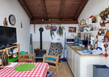 Casa indipendente Località Carpi Inferiore, Montoggio - foto 9