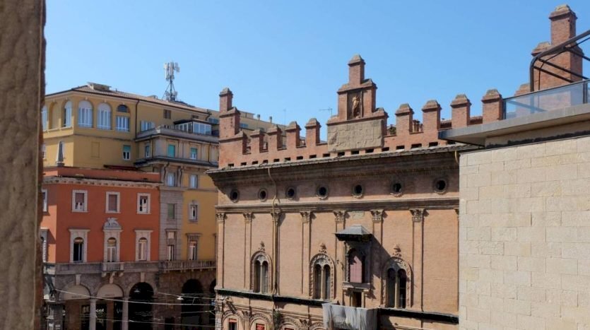 Four-room apartment Bologna - photo 1