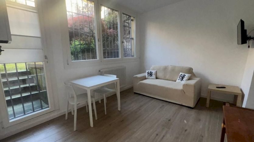 One-room apartment Bologna - photo 2