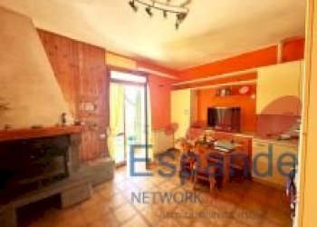 Two-room apartment Gaggio Montano - photo 11