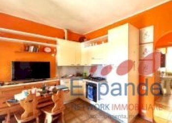 Two-room apartment Gaggio Montano - photo 13