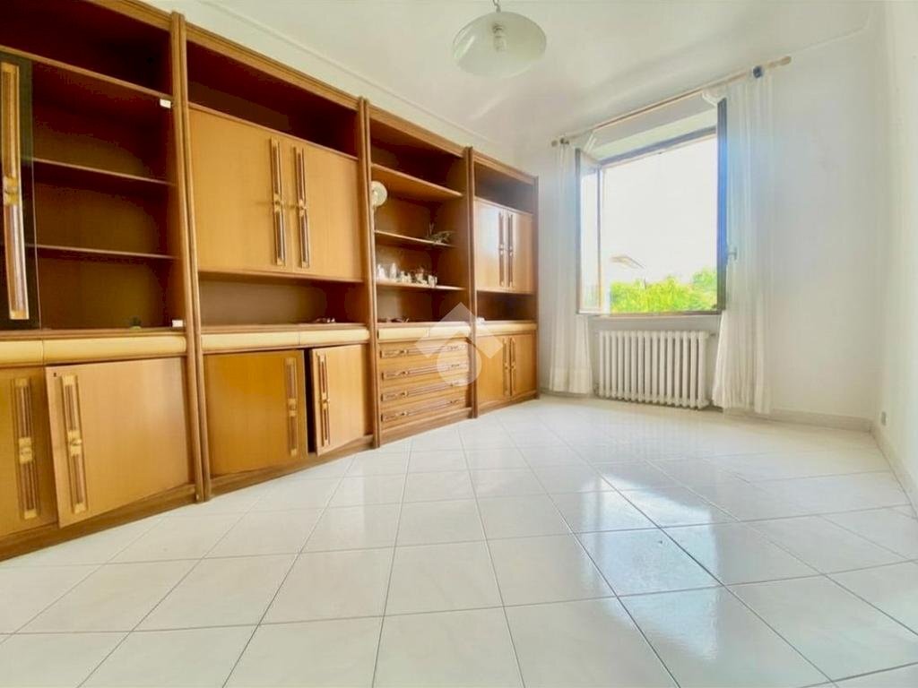 Four-room apartment Via Ramiro Ginocchio, Novi Ligure - photo 1
