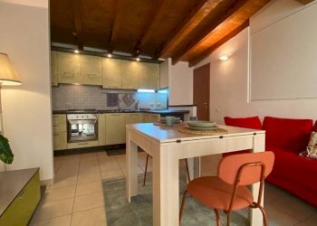 Cucina - Appartamento via Eugenio Cantoni, Castellanza - foto 1