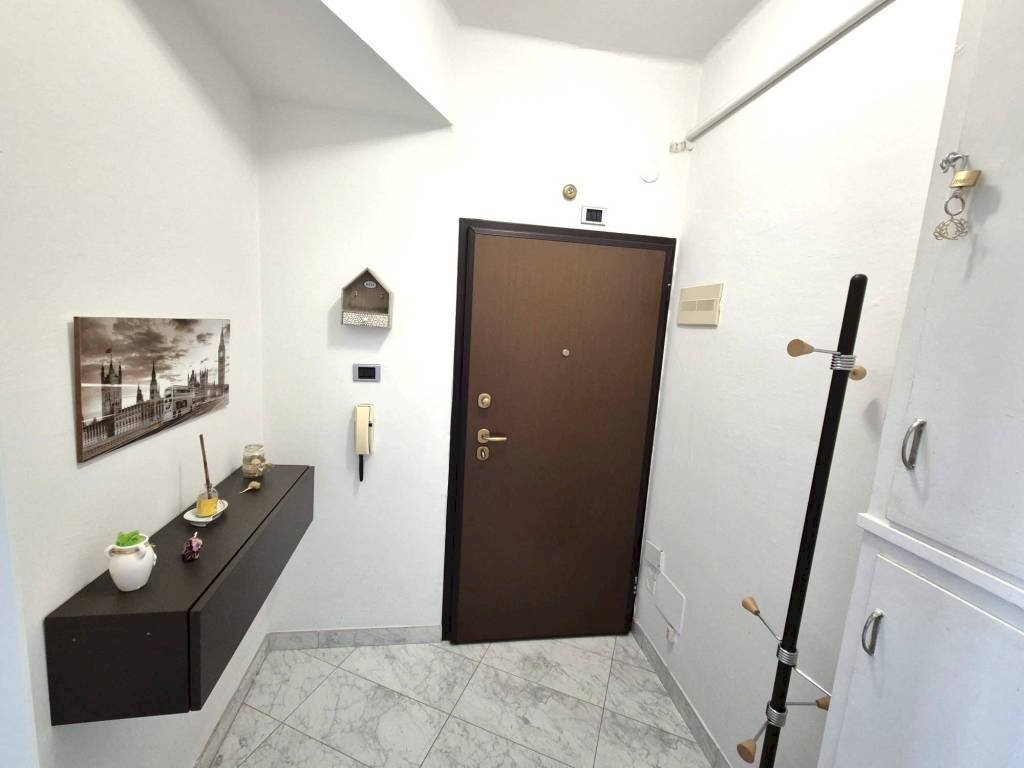 Ingresso - Trilocale via Giacinta Pezzana, Bologna (zona San Donato) - foto 2