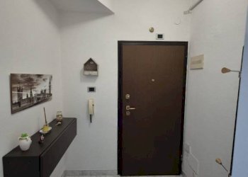 Ingresso - Three-room apartment via Giacinta Pezzana, Bologna (neighborhood San Donato) - photo 28