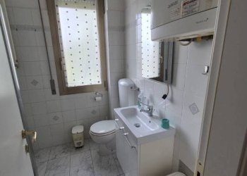 Bagno - Three-room apartment via Giacinta Pezzana, Bologna (neighborhood San Donato) - photo 31