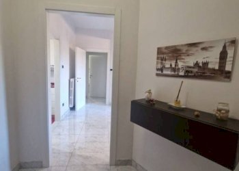 Ingresso - Trilocale via Giacinta Pezzana, Bologna (zona San Donato) - foto 39
