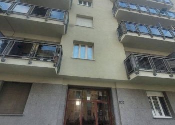 Facciata - Two-room apartment via Valentino Carrera, 107, Torino (neighborhood Parella) - photo 1